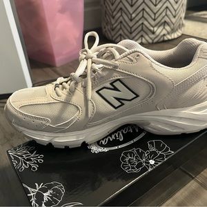 New Balance 530’s Khaki